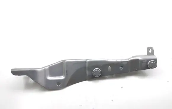 Renault Clio IV Fender mounting bracket