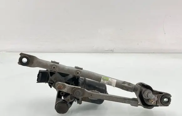 Toyota Aygo AB10 Front wiper linkage and motor