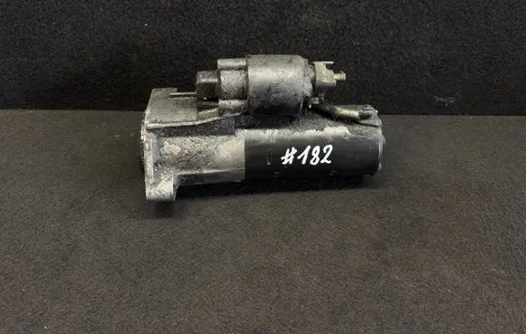Audi A4 S4 B6 8E 8H Starter motor 068911024 0001124020