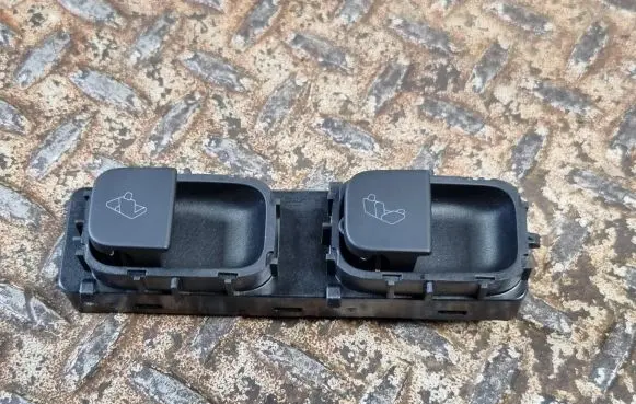 Tesla Model Y Seat control switch 149328600B