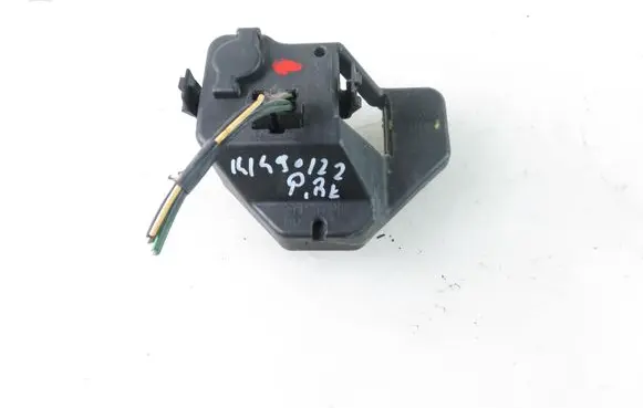 Saab 9-3 Ver1 Tail light bulb cover holder 4831103