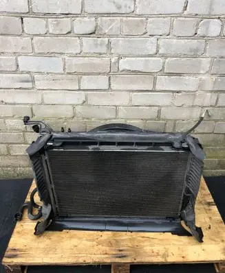 Mercedes-Benz E W213 Radiator set A0999062100 0130708461