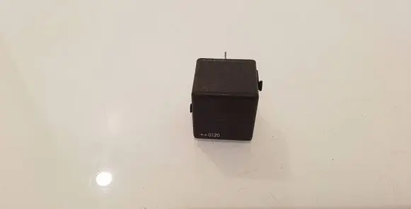 Mercedes-Benz Vaneo W414 Other relay A0025421319