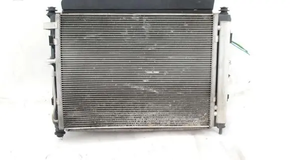 KIA Venga Radiator set brak