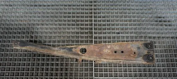 Mazda 323 F Front axle beam 