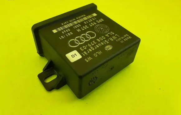 Audi A6 S6 C6 4F Light module LCM 8P0907357H 150710 5LA00837903