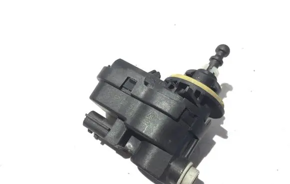 Toyota Yaris Headlight level adjustment motor 89050199