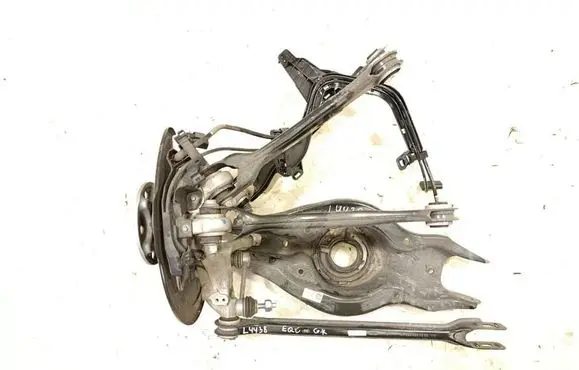 Rear wheel hub spindle/knuckle