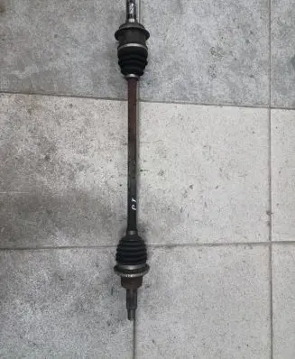 Rear driveshaft