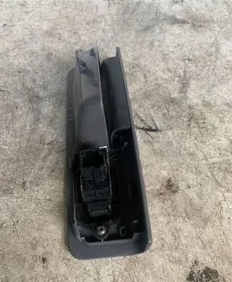 Volvo V50 Electric window control switch 30773217