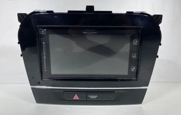 Suzuki Vitara (LY) Radio/CD/DVD/GPS head unit 7515001411