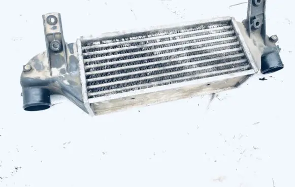Ford Focus Intercooler radiator xs4q9l440bd