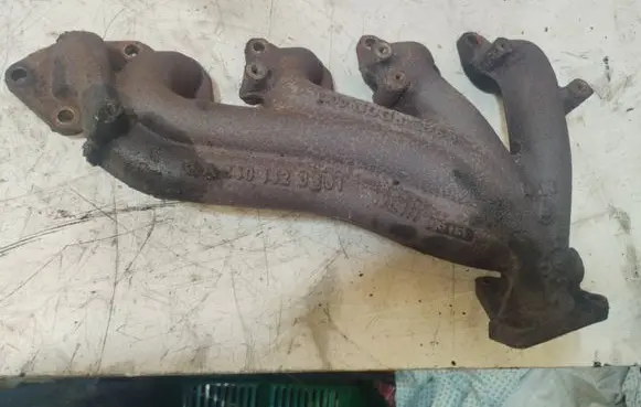 Mercedes-Benz B W245 Exhaust manifold A640142