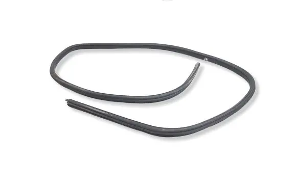 BMW 1 E81 E87 Front door rubber seal 7066617