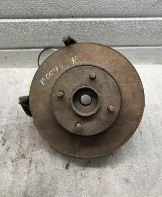 Ford Focus Front wheel hub