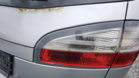 Rear/tail lights