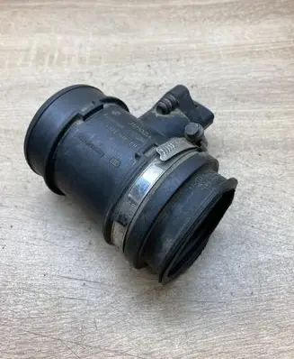 Opel Vectra B Mass air flow meter 0281002180