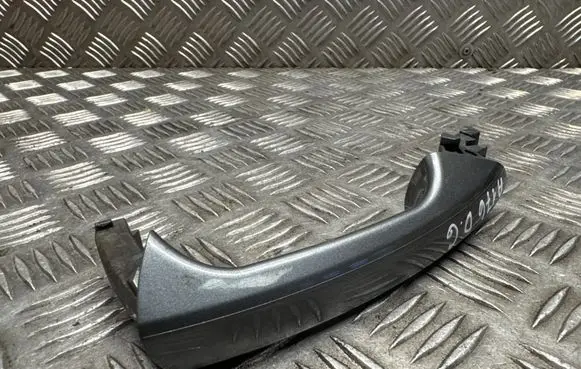 Mercedes-Benz A W176 Front door exterior handle A2047600270 PA6GF30