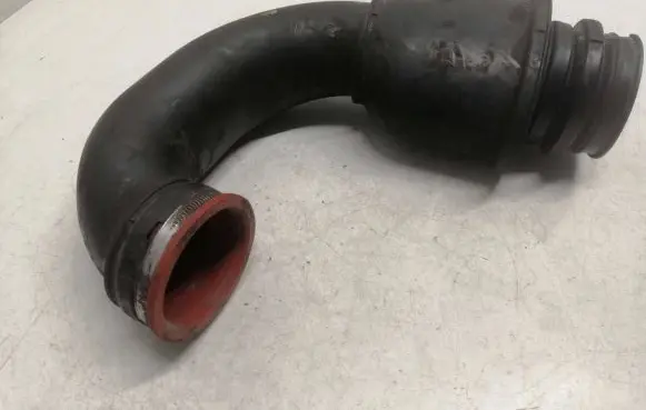 Volvo XC60 Intercooler hose/pipe 30757872 D36ZC