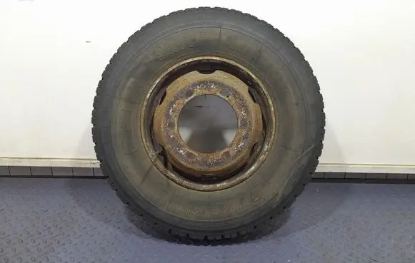 Renault Megane III R17 steel rim 