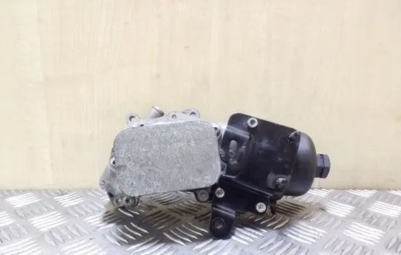 Ford Focus Oil filter mounting bracket 9687911280C