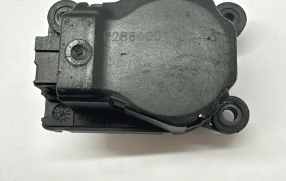 Citroen Berlingo Air flap motor/actuator P2861001 EAD515 191007