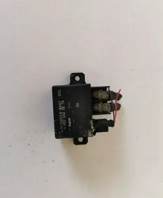 Mercedes-Benz E W211 Charging relay A0025423819