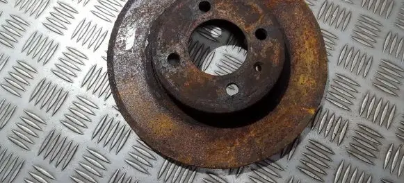 Volkswagen Golf III Front brake disc