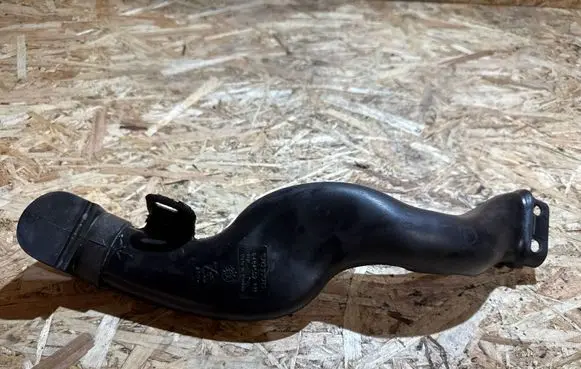 Volvo S60 Air intake hose/pipe 9484652