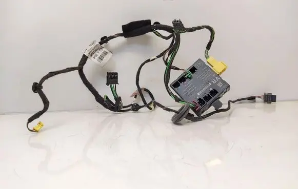Mercedes-Benz C W204 Door control unit/module A2129004302
