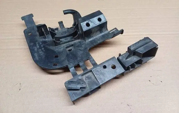 Skoda Octavia Mk3 (5E) Other engine bay part 5Q0971615P