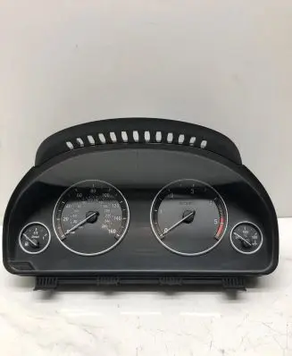 BMW 5 F10 F11 Speedometer (instrument cluster) 25811511 1000043858 2059562