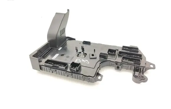 Tesla Model 3 Comfort/convenience module 107867390H SQTT19292001Y70