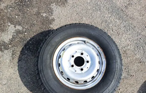 Mercedes-Benz Sprinter W901 W902 W903 W904 R15 spare wheel 