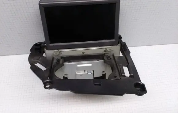 Volvo V70 Screen/display/small screen 86738221 020435 3AF289