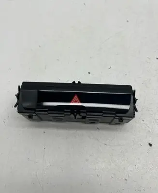 Audi Q4 Sportback e-tron Hazard light switch 85E925301P 2708221333