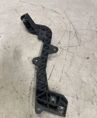 Mercedes-Benz GL X166 Radiator support slam panel bracket A1666263631