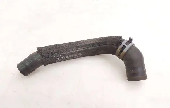 Audi e-tron Electric car engine cooling hoses/pipes 4KE819362P