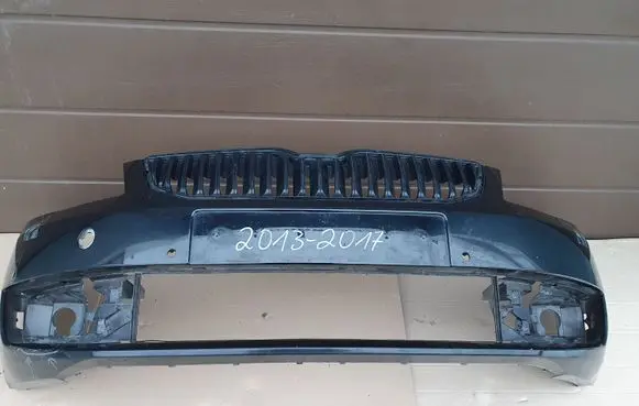 Skoda Octavia Mk3 (5E) Front bumper 5E0807221