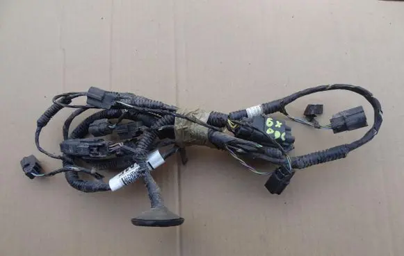 Ford Focus Parking sensor (PDC) wiring loom F1ET-15K868-AME