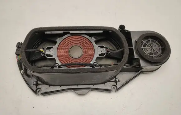 Mercedes-Benz CLS C218 X218 Parcel shelf speaker A2128203502