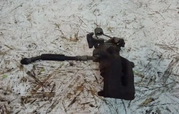 Rear brake caliper