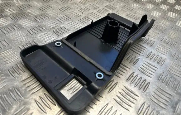 Volvo XC90 Battery box tray cover/lid 31479622