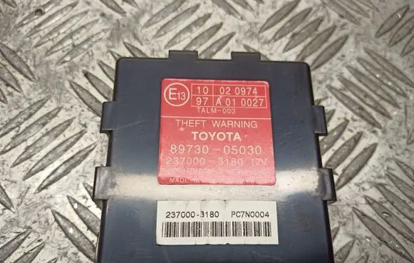 Toyota Avensis T250 Alarm control unit/module 89730-05030