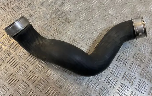 Mercedes-Benz E W211 Intercooler hose/pipe A2115282682