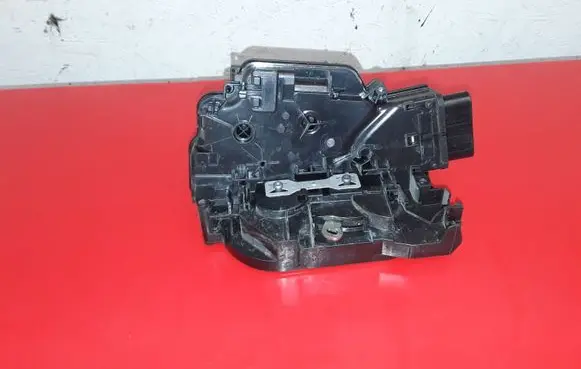 Ford Grand C-MAX Rear door lock AM5AU26412CE 917048104
