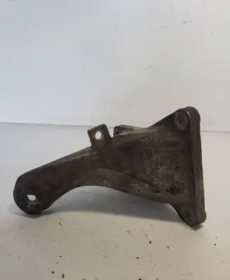 BMW 3 E46 Engine mounting bracket 6753296