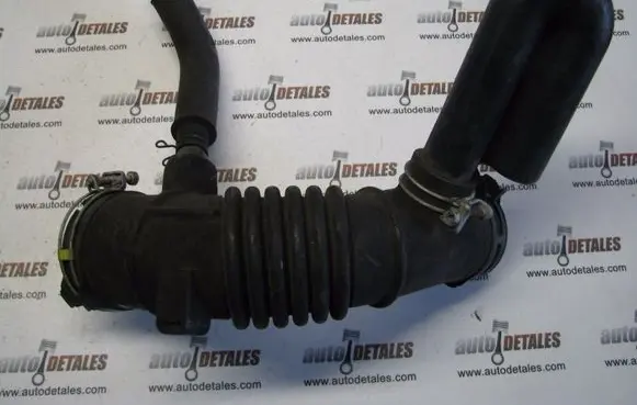Toyota Avensis Verso Air intake hose/pipe 1788128100
