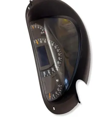 Mercedes-Benz C W203 Speedometer (instrument cluster) A2035403911