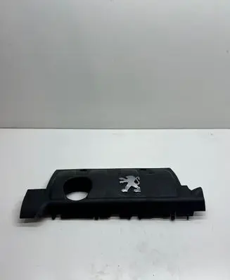 Peugeot 308 Engine cover (trim) M04013a150D